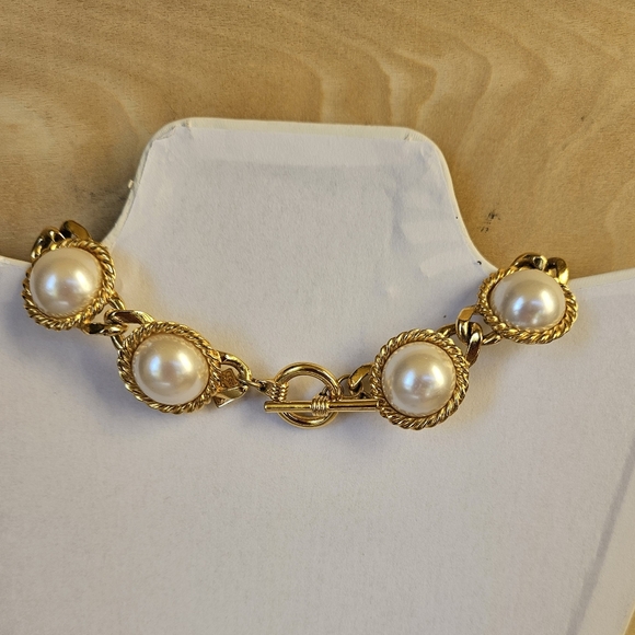 VINTAGE ANNE KLEIN CHUNKY ELEGANT GOLDTONE & FAUX PEARL CABOCHON NECKLACE CHOKER - Picture 5 of 10
